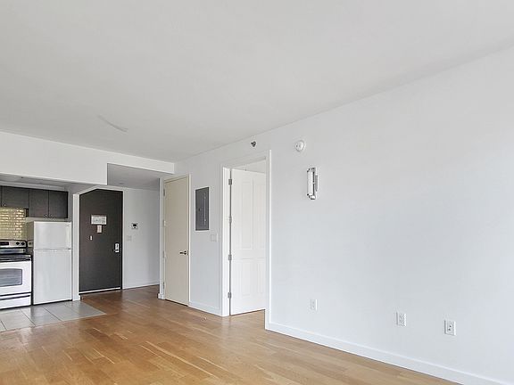 5th image of 8655 Broadway APT 305