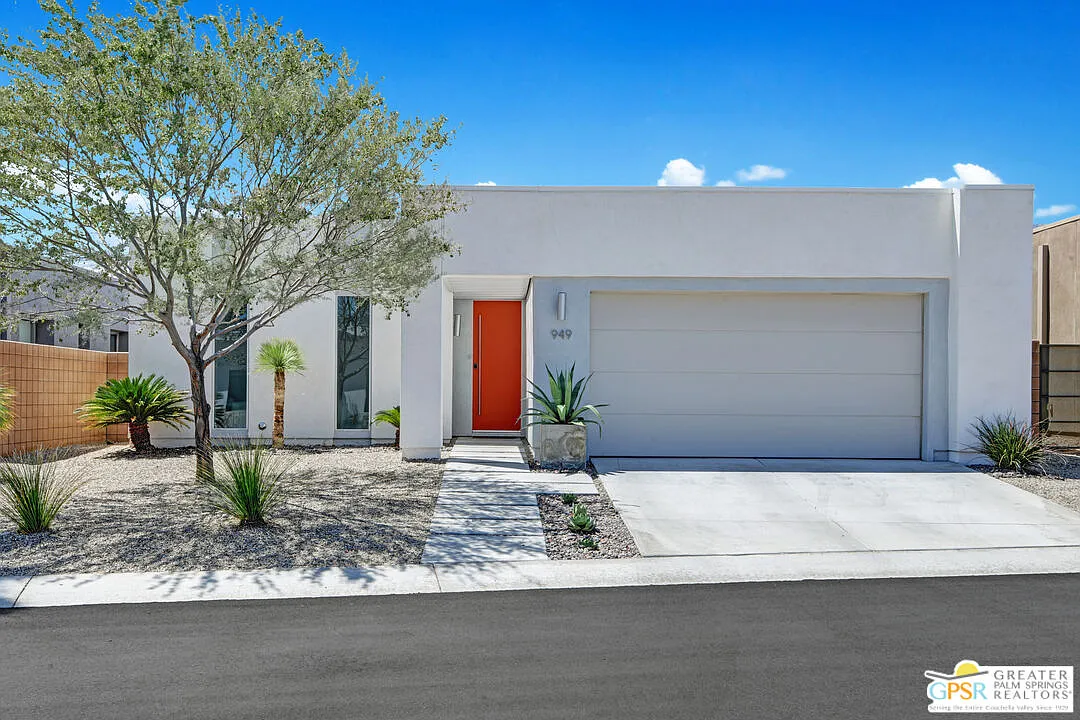 3 bed, 3.0 bath, 2517 sqft, $10,500 — Photo 2