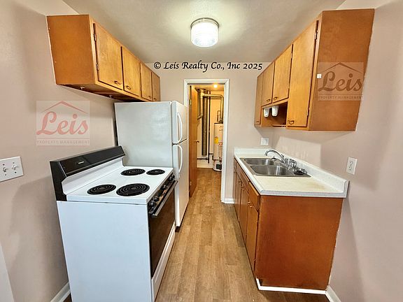 3rd image of 707 S Main St #4