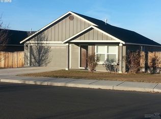 495 NE Spruce Ct, Redmond, OR 97756
