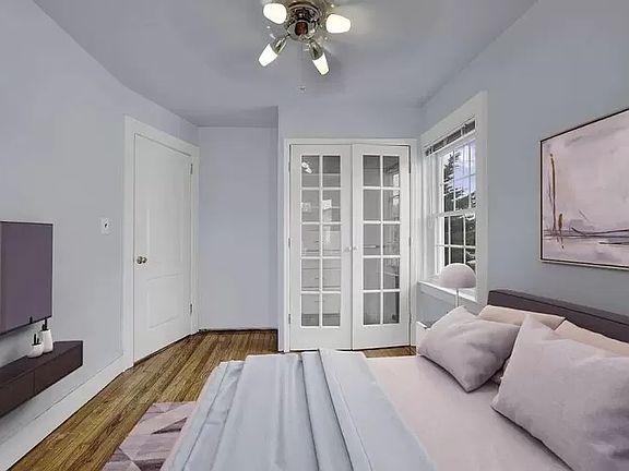 4th image of 96-17 221st St #1FAM