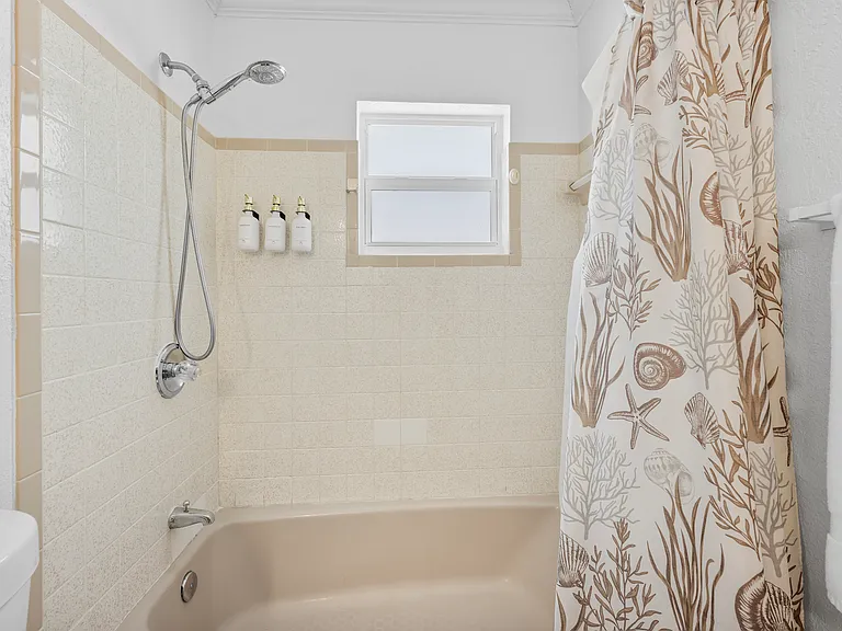 1172 Binney Dr #B — Photo 15