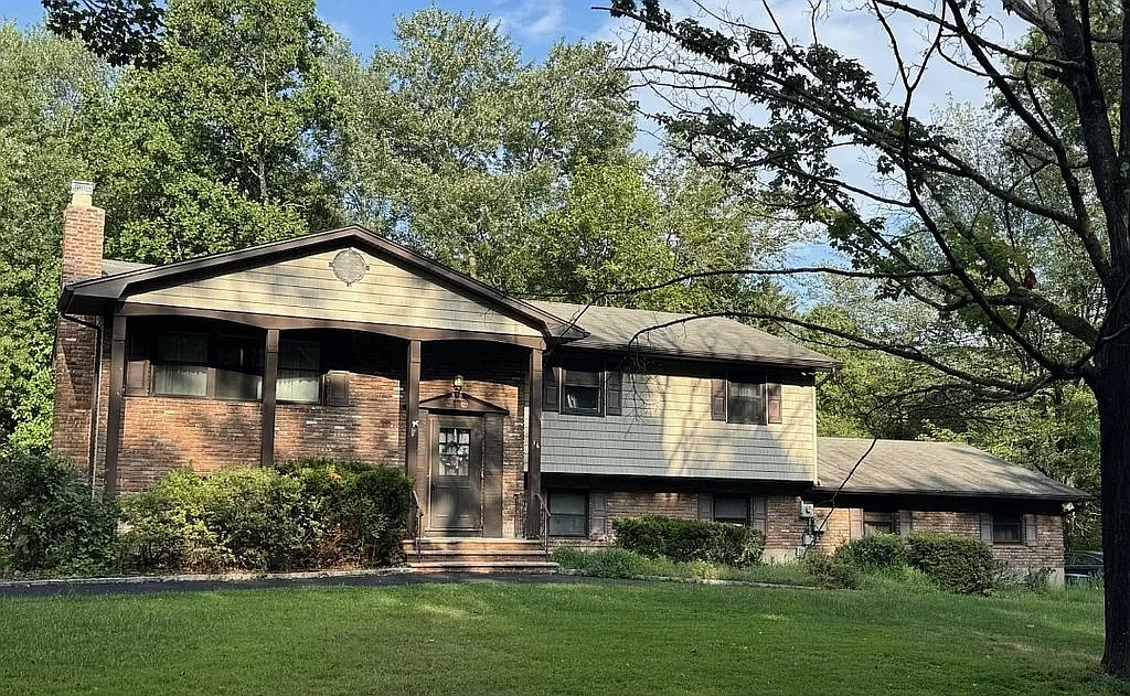 16 Elrod Dr photo 1