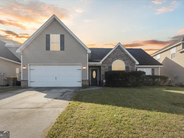 13 Huntington Rd, Port Wentworth, GA 31407