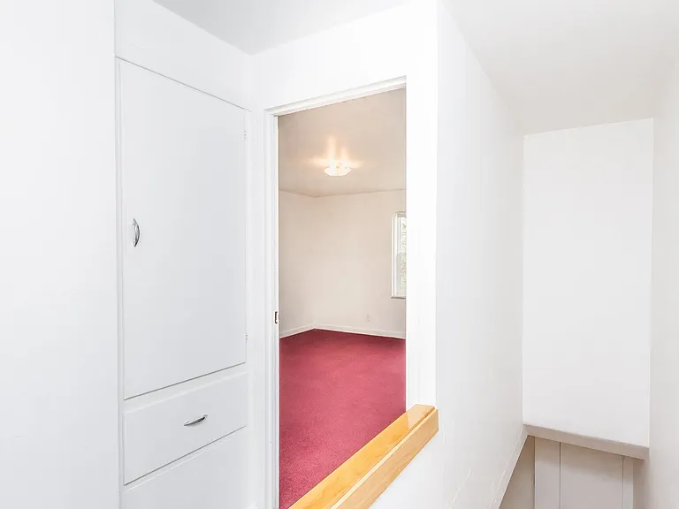 Campus Townhomes — Photo 9
