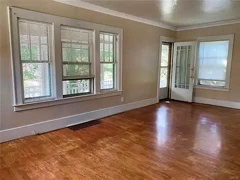 5th image of 103 Twin Hills Dr #2