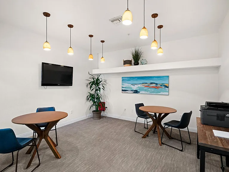 Barton Vineyard Apartments — Photo 4