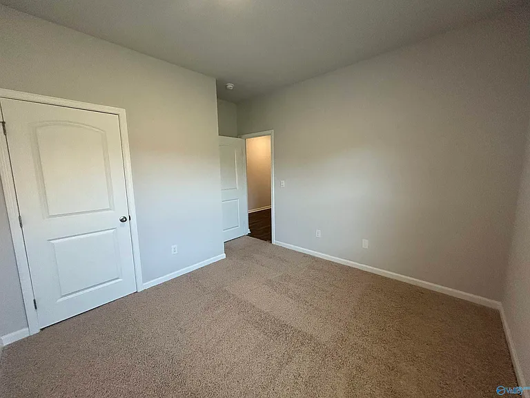 129 Canonbury Dr — Photo 15