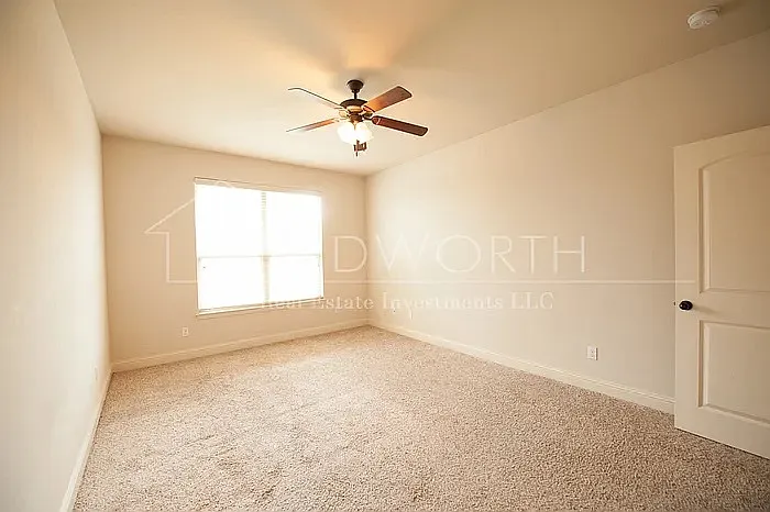 4620 Angus Dr — Photo 11