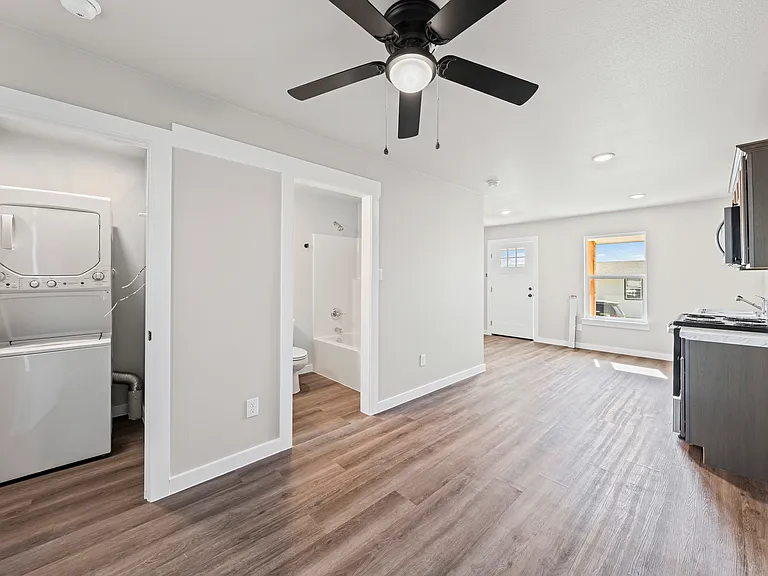 113B Thomas St — Photo 12