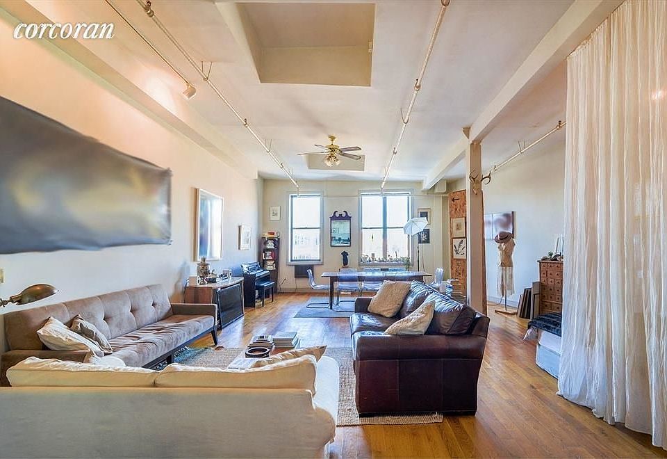 1st image of 50 Bridge St #512A