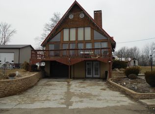 412 Tanner St, Louisville, IL 62858
