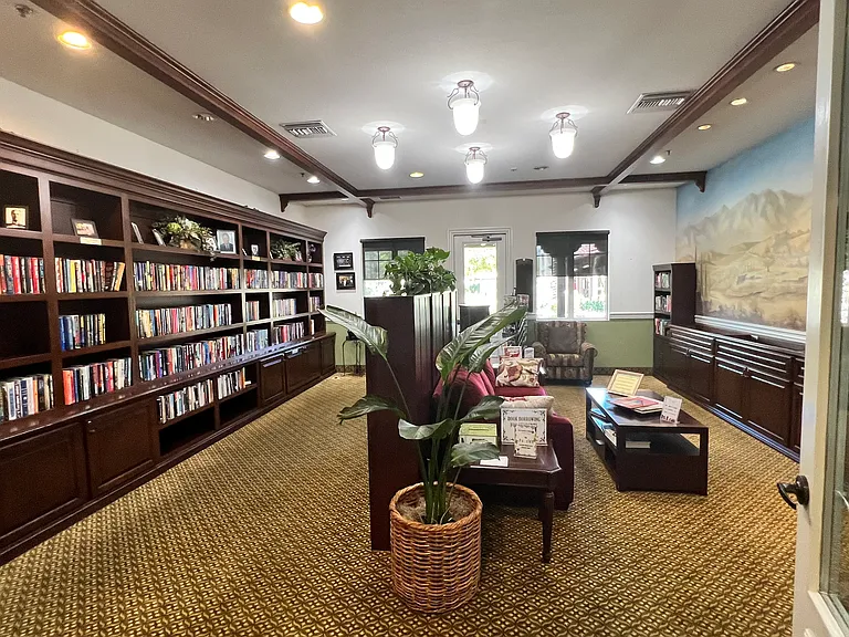 8240 Campbell Ct — Photo 30