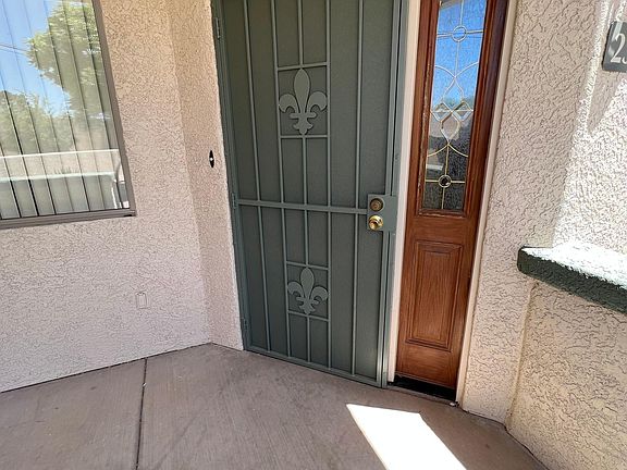 2nd image of 2376 W Via Di Silvio