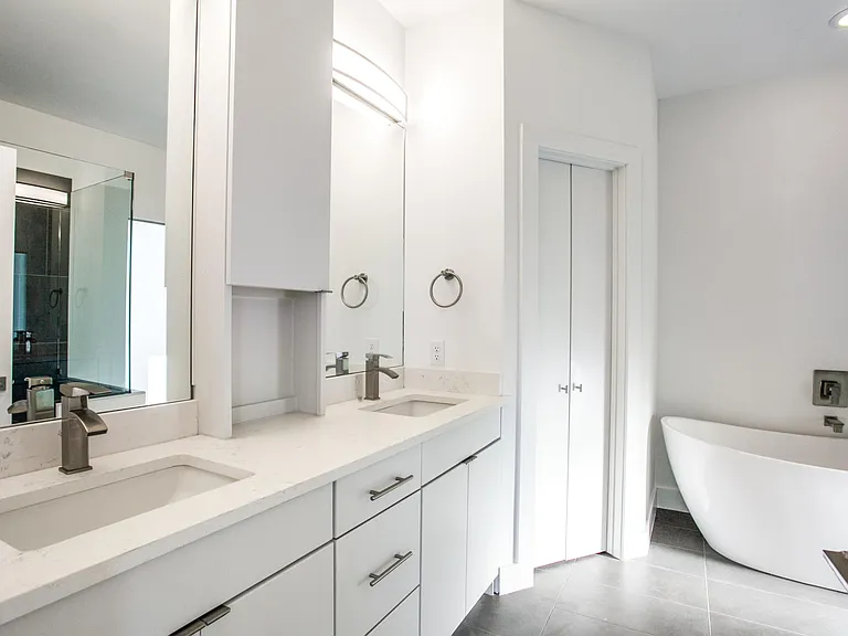 4632 Virginia Ave — Photo 9
