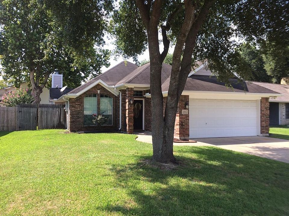 1st image of 414 Charidges Dr