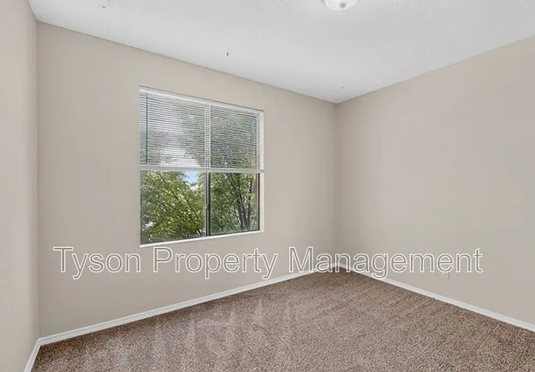 4209 Ridgeway Ct SE #D — Photo 17