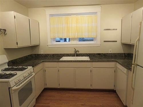 5th image of 2631 W Augusta Blvd #Gdn