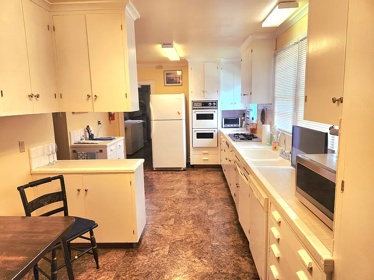 501 Lowerline St #501 — Photo 5