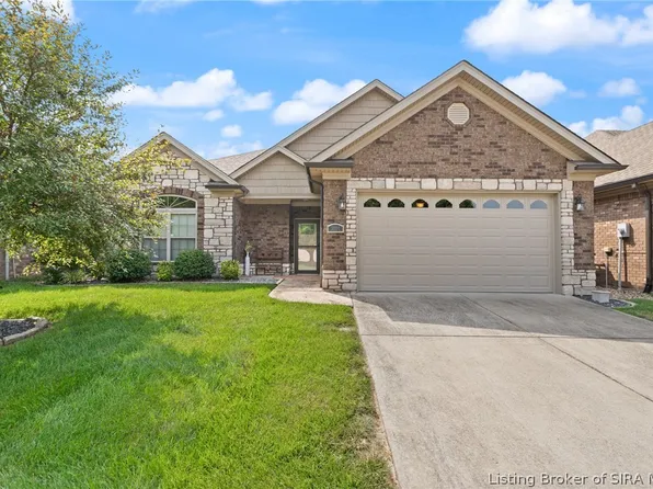 3004 Garden Villa Drive, Jeffersonville, IN 47130
