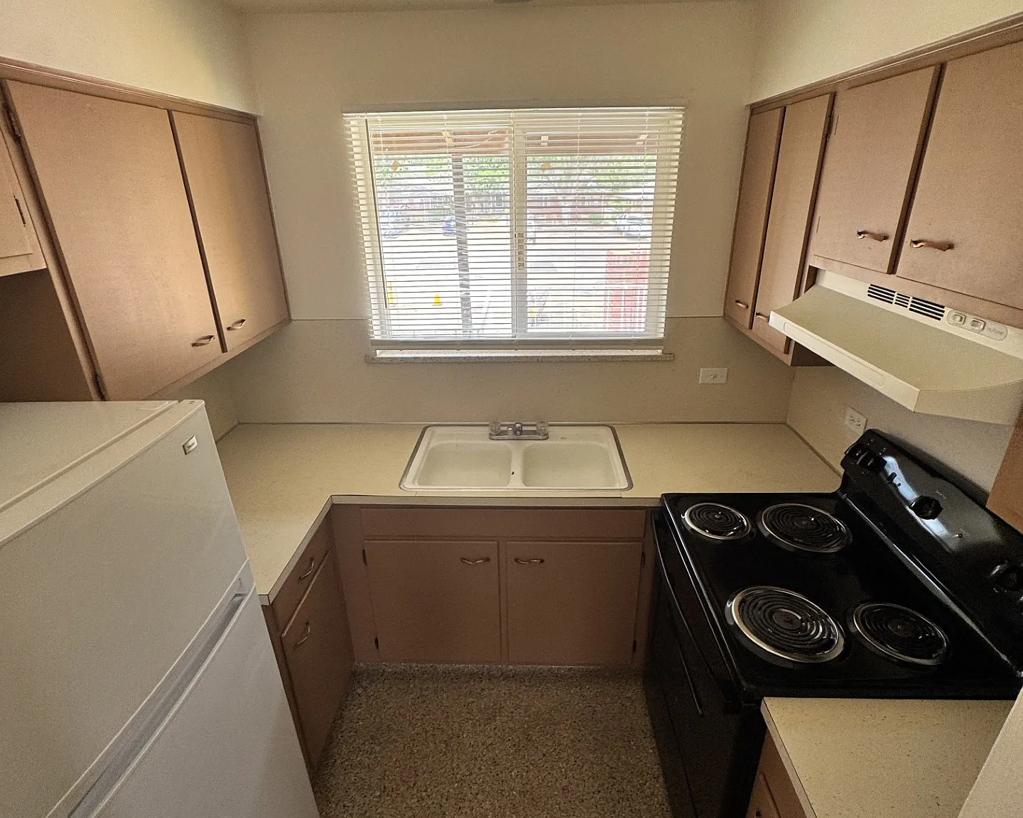 1 bed, 600 sqft, $1,150 — Photo 4