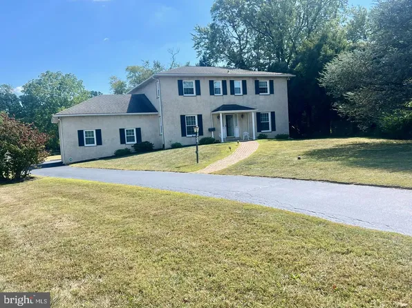309 Media Line Rd, Broomall, PA 19008
