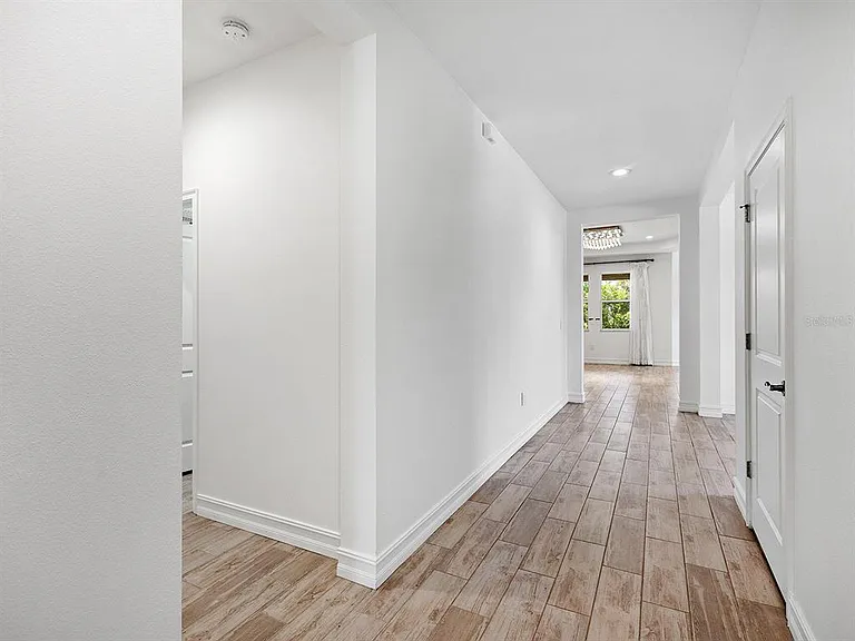 4401 Conchfish Ln — Photo 22