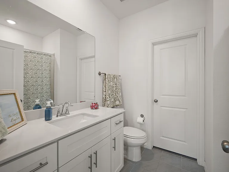 5243 Legacy St — Photo 8