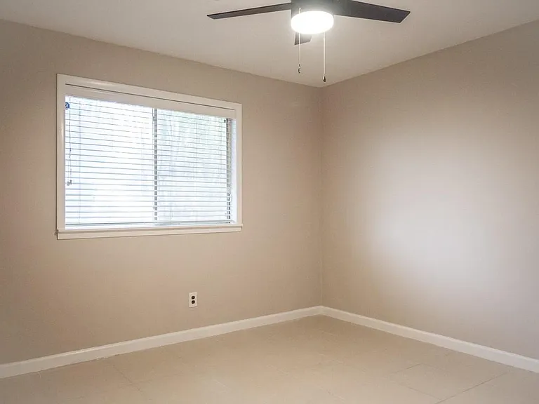 7310 Westbranch Dr — Photo 20