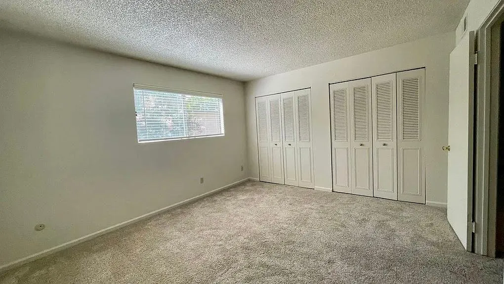 Marconi Vista Townhomes — Photo 4
