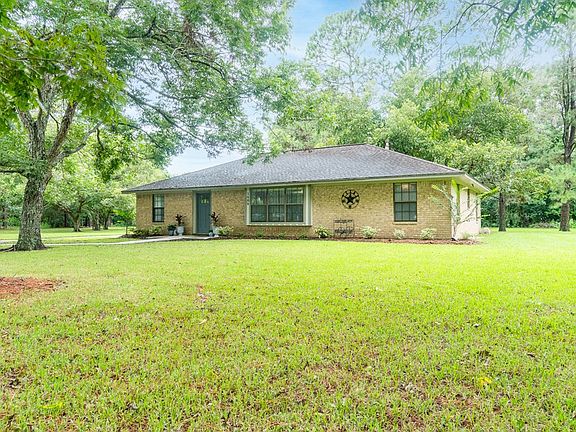 4th image of 1408 County Road 961a