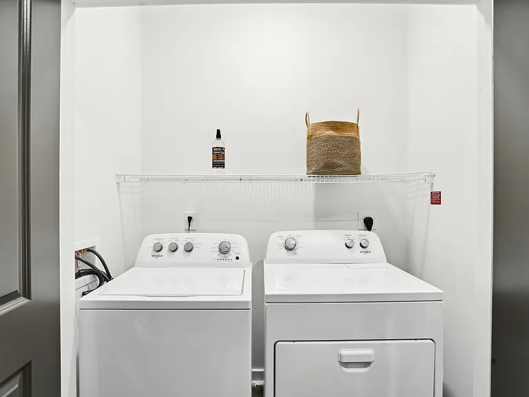 The Pullman Luxury Apartments — Photo 62