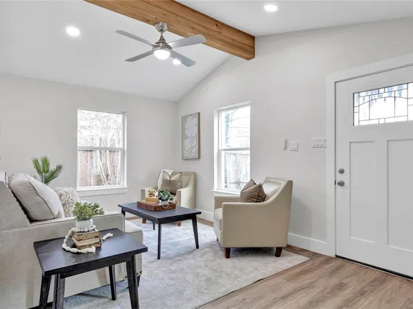 (undisclosed Address), Houston, TX 77009