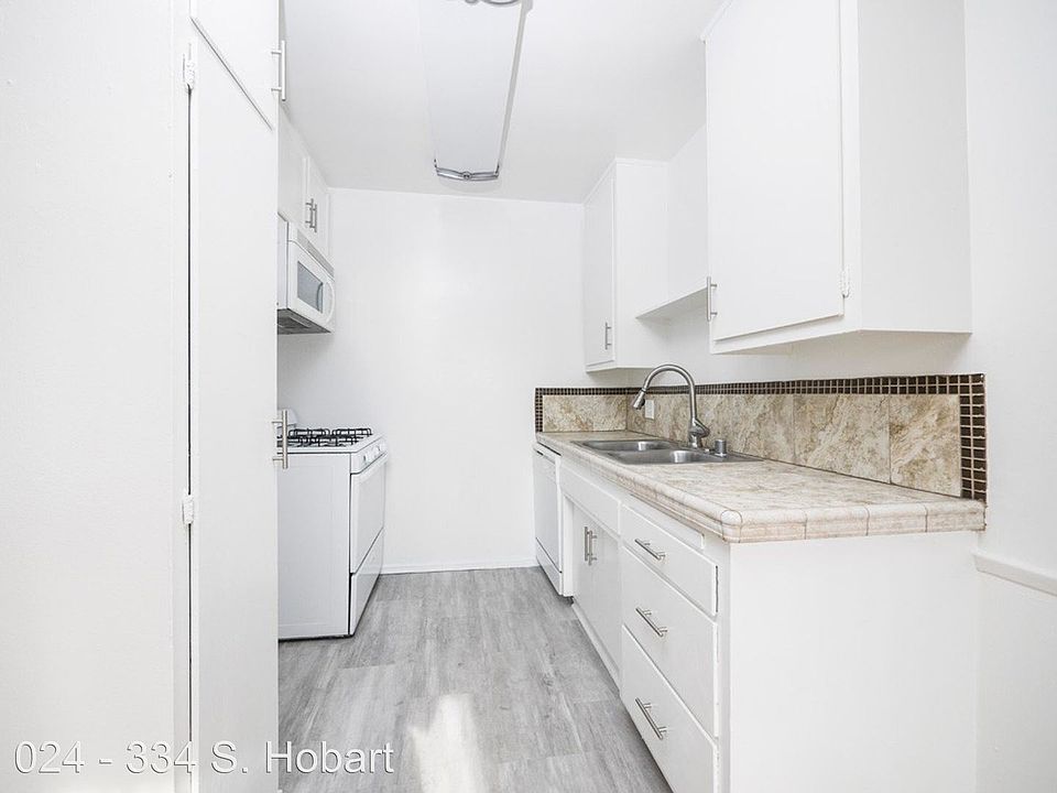 1st image of 334 S Hobart Blvd APT 4