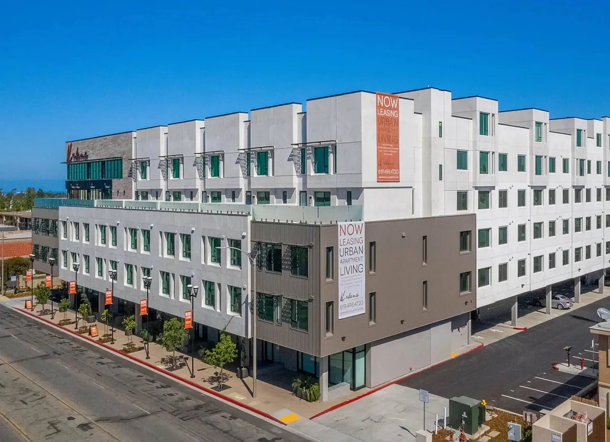 Building Photo - Urbana