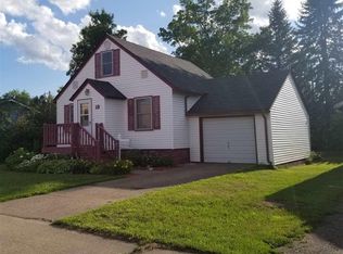19 18th St, Cloquet, MN 55720