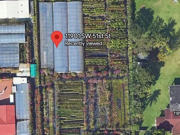 11901 SW 51st St, Miami, FL 33175