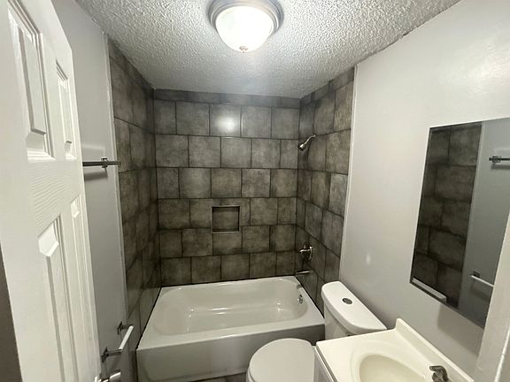 3rd image of 3447 Cook Rd