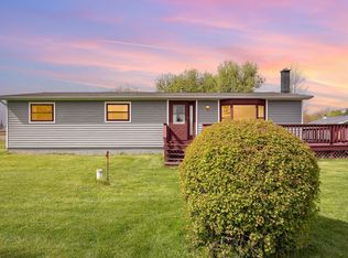 8904 Esmond Rd, Hale, MI 48739