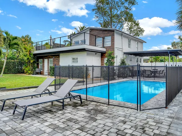 311 SE 3rd Ave, Delray Beach, FL 33483