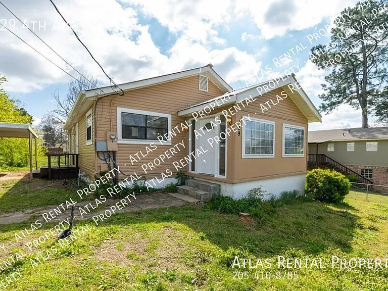 129 4th Ave — Photo 1