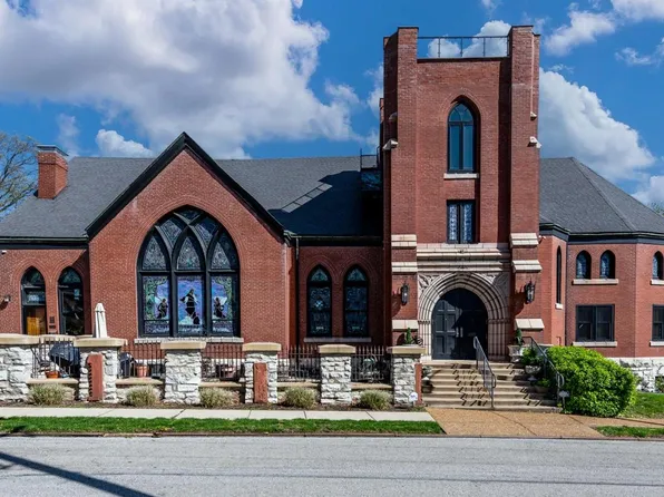 2501 Clifton Ave, Saint Louis, MO 63139