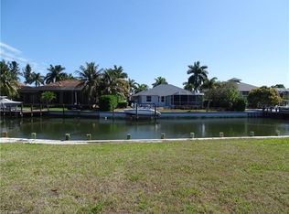 475 Barcelona Ct, Marco Island, FL 34145