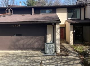 3408 S Smith Rd, Akron, OH 44333