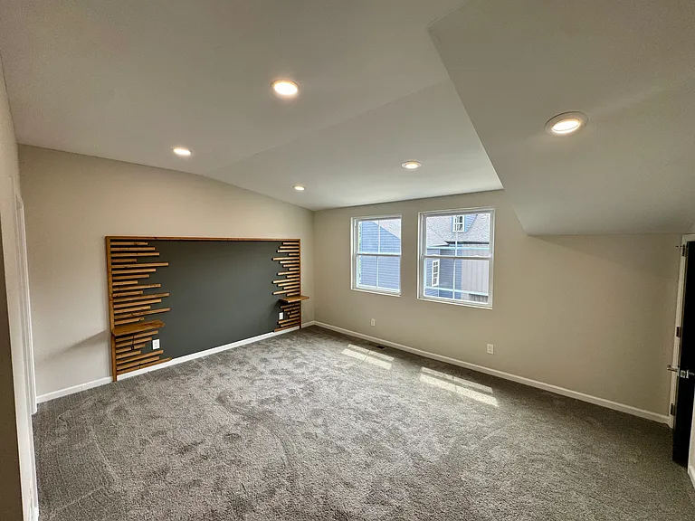 845 Blossom Way — Photo 8