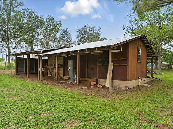 5th image of 280 Wildflower Ln