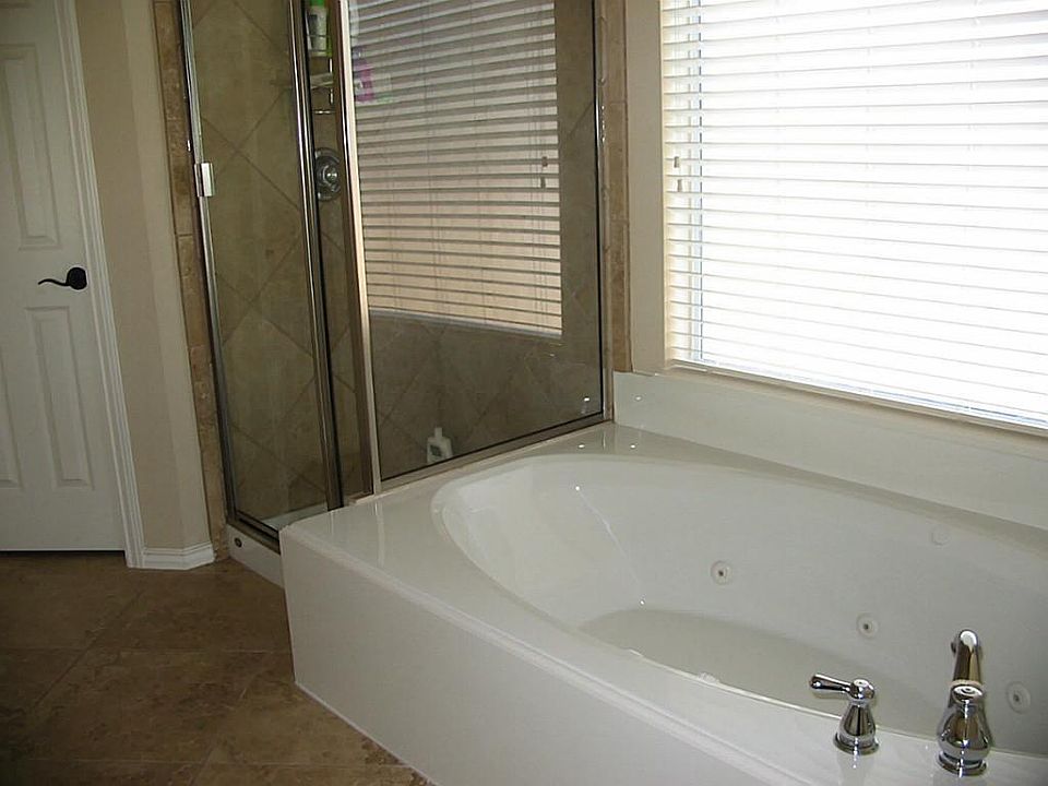 2nd image of 22039 Canyonwood Park Ln