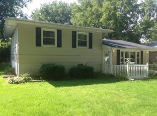 6848 Van Buren St, Merrillville, IN 46410