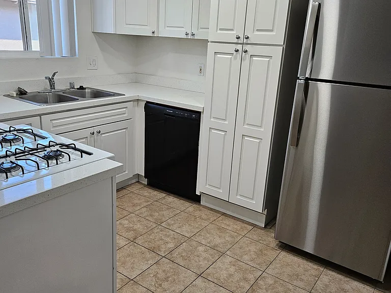 1227 S Athena Way #4 — Photo 11