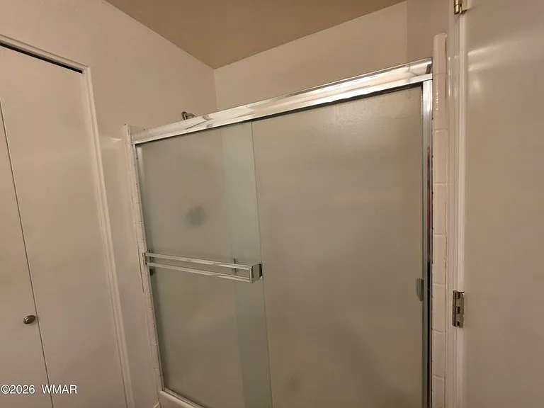1721 W Hall St — Photo 8